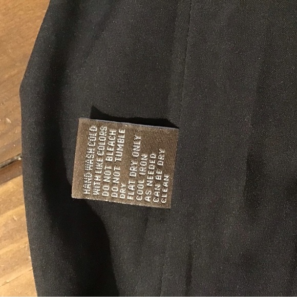 JMcLaughlin Embroidered skirt size 2 - Picture 3 of 6